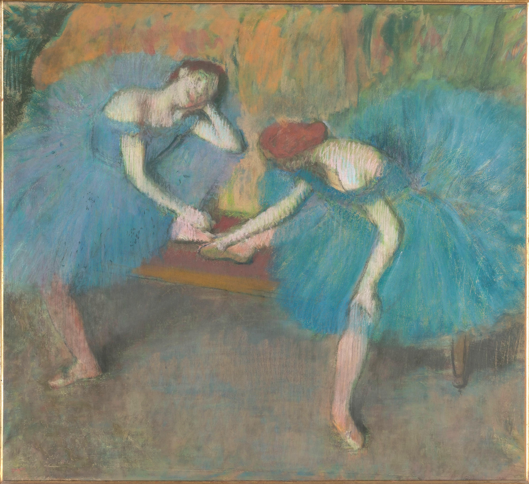 Two dancers in blue costumes, 1898. Pastel on beige paper, 92 x 103 cm. RF31204. Photo: Hervé Lewandowski.